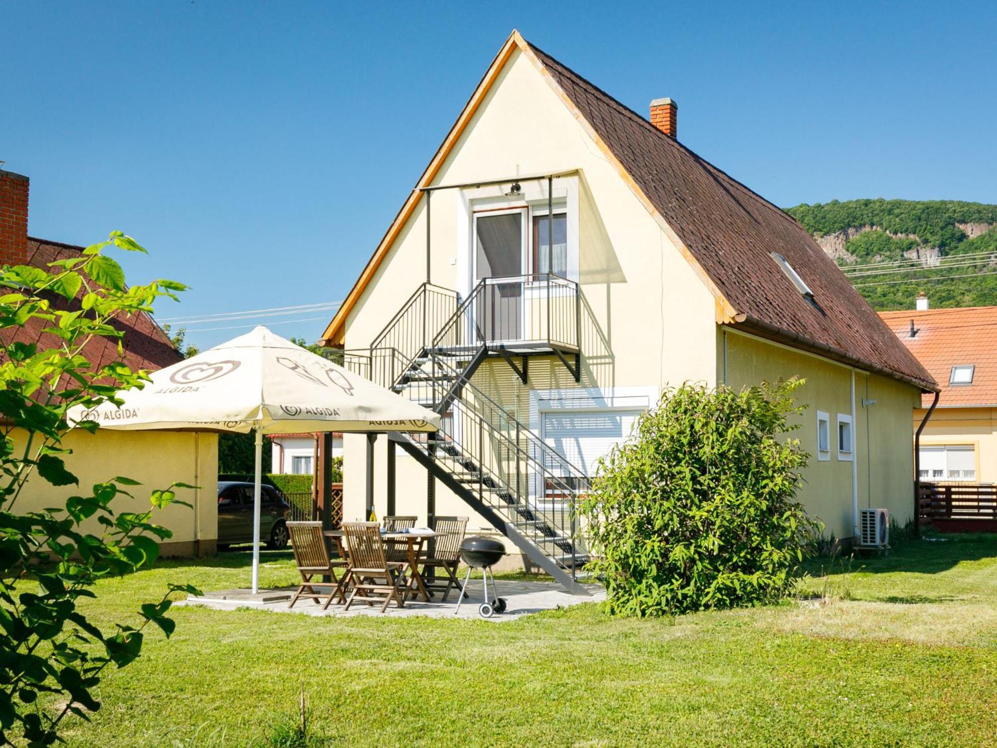 Holiday Home Emi - Bac110 By Interhome Badacsonytomaj Eksteriør billede